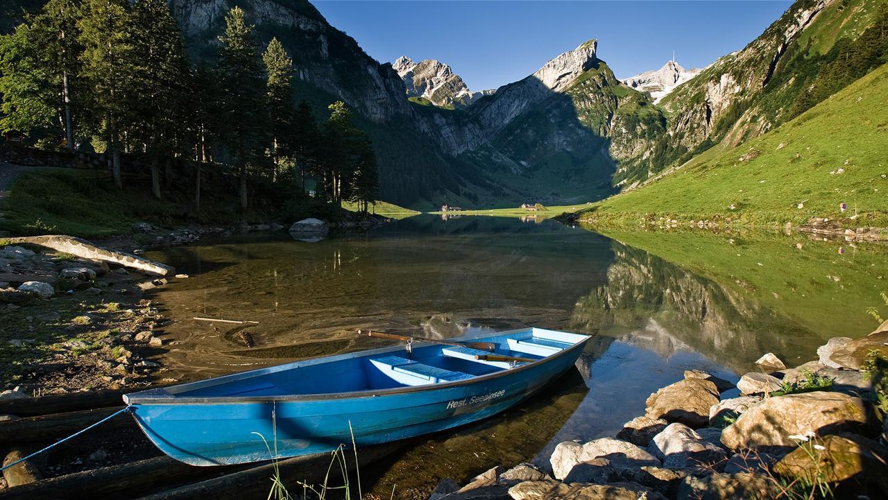 Hotel Landhaus Saentis ヘリザウ エクステリア 写真