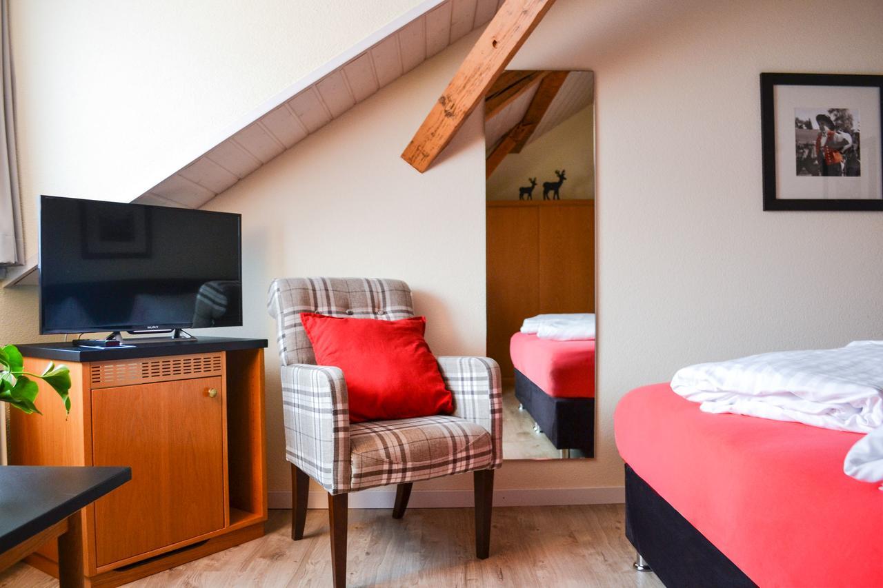 Hotel Landhaus Saentis ヘリザウ エクステリア 写真